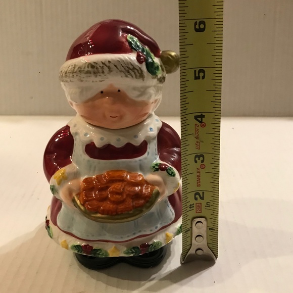 Vintage Mr And Mrs Claus Sugar Bowl And Creamer - Picture 11 of 11